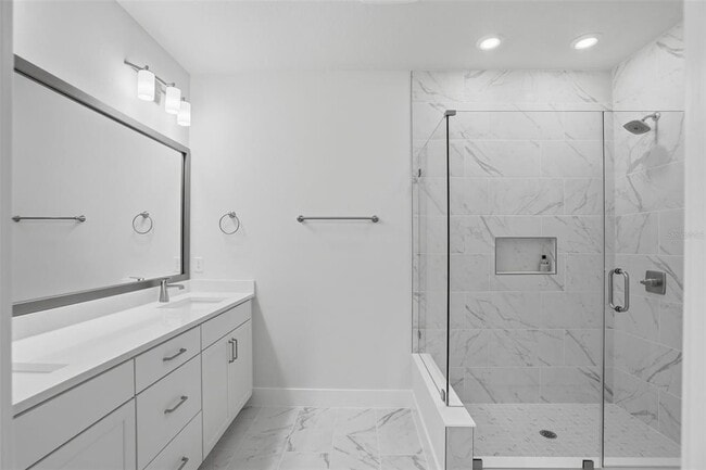 Building Photo - 2123 1st Ave N