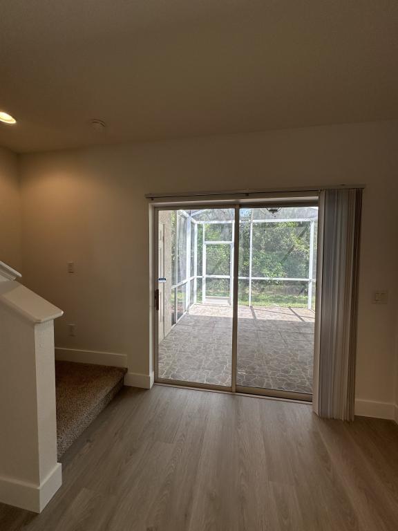 Building Photo - 15752 Fishhawk Falls Dr