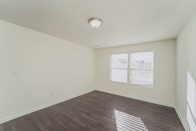 Building Photo - 5814 Ringneck Road