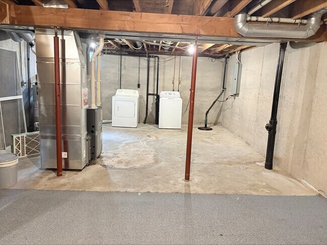 Building Photo - 1762-1764 Barlament Drive - 1764