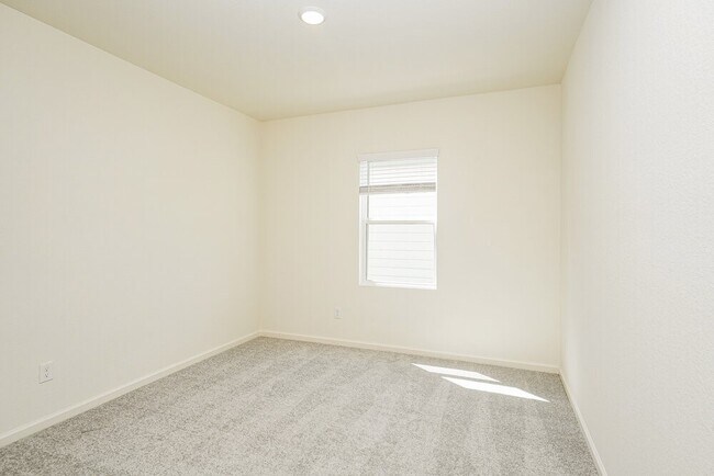 Building Photo - 15295 Abella Dr