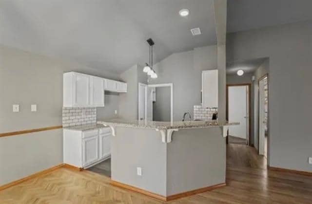 Building Photo - 634 Las Brisas Dr