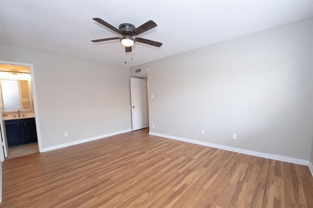 Building Photo - 418 Woodhurst Dr