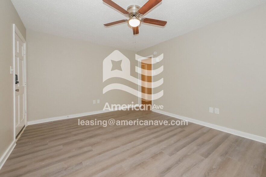 Building Photo - 341 Johns Rd