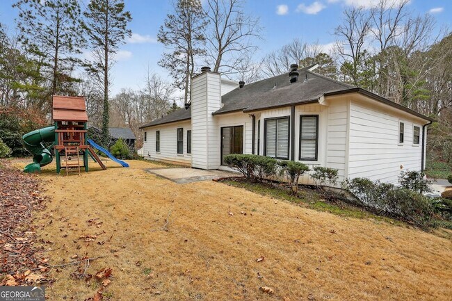 Building Photo - 3445 Johnson Ferry Rd NE
