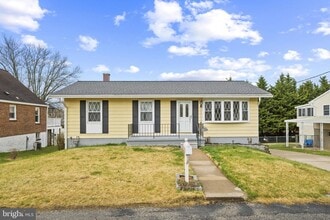 Building Photo - 9608 9th Ave