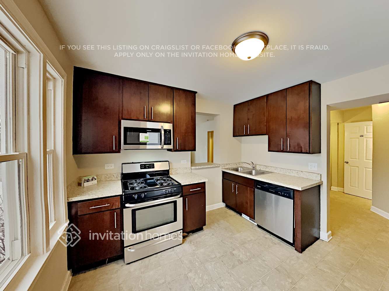Building Photo - 7900 W Metropole St