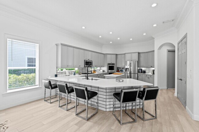 Building Photo - 12442 Equine Ln