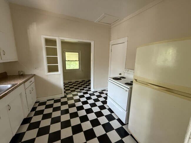 Building Photo - 1129 N Martin Luther King Jr Blvd