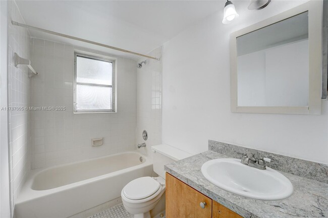 Building Photo - 8620 N Sherman Cir