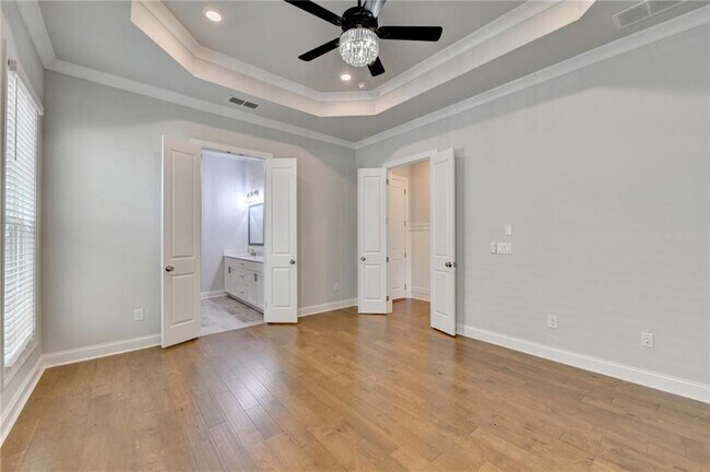 Building Photo - 4536 Molder Dr