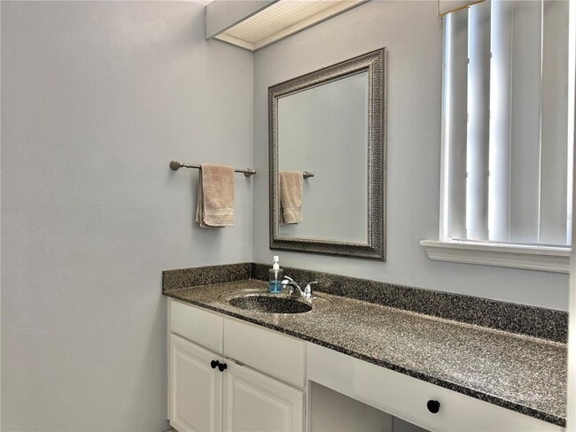 Building Photo - 120 Olive Tree Cir