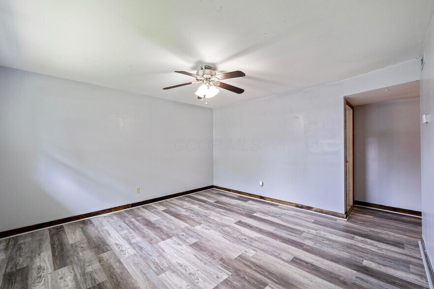 Building Photo - 960 Ferndale Pl