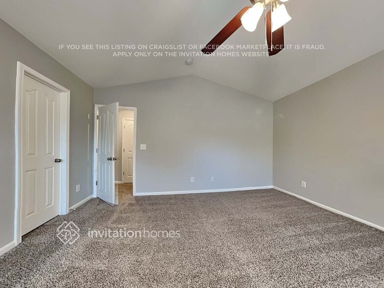 Building Photo - 315 Hunslet Cir