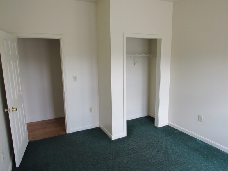 bedroom 2 - 135 Main St