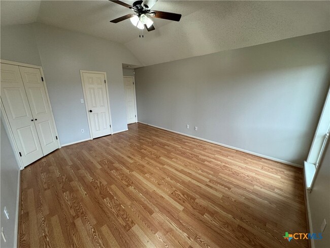 Building Photo - 617 Dunbar Dr