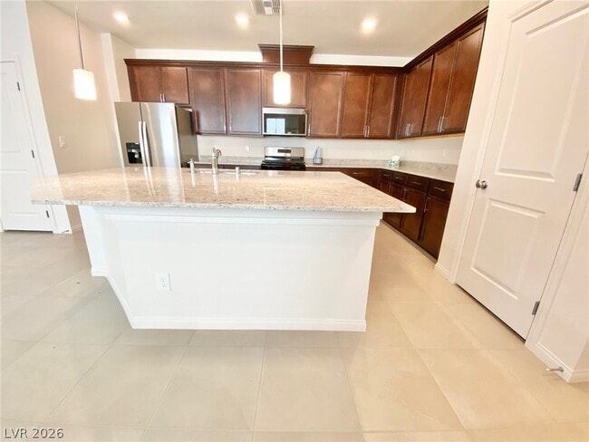 Building Photo - 2610 Ercolano St