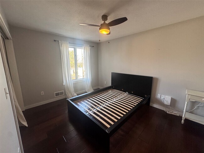 Building Photo - 41 Kenilworth Rd