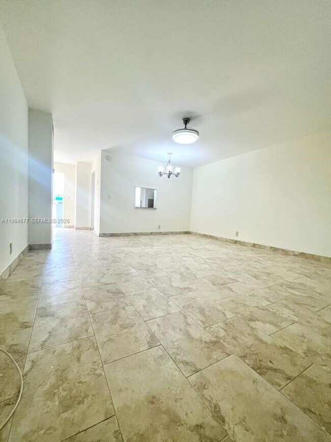 Building Photo - 1425 Atlantic Shores Blvd