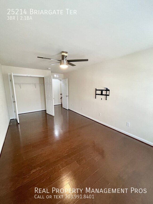 Building Photo - 25214 Briargate Terrace