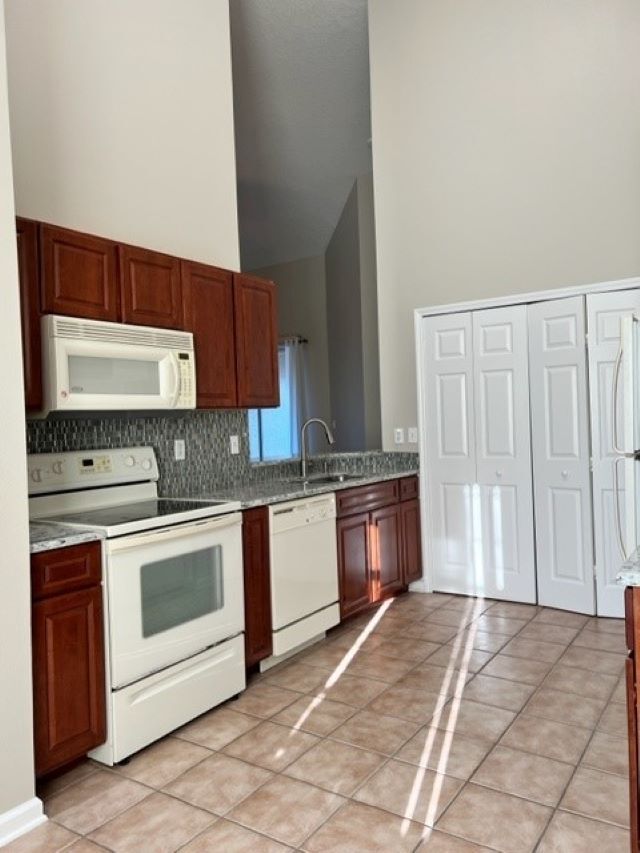 Building Photo - 1705 Prestwick Pl