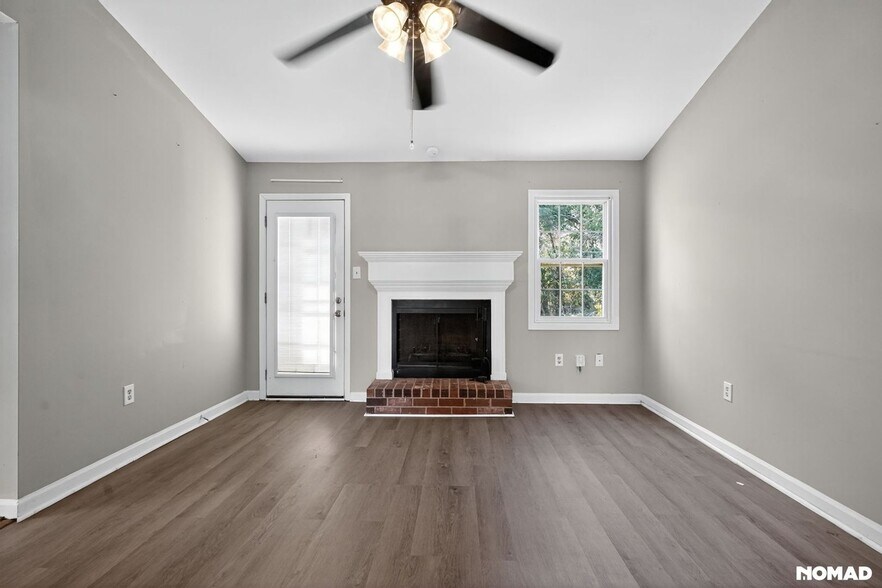 Building Photo - 2932 Tower Pines Dr