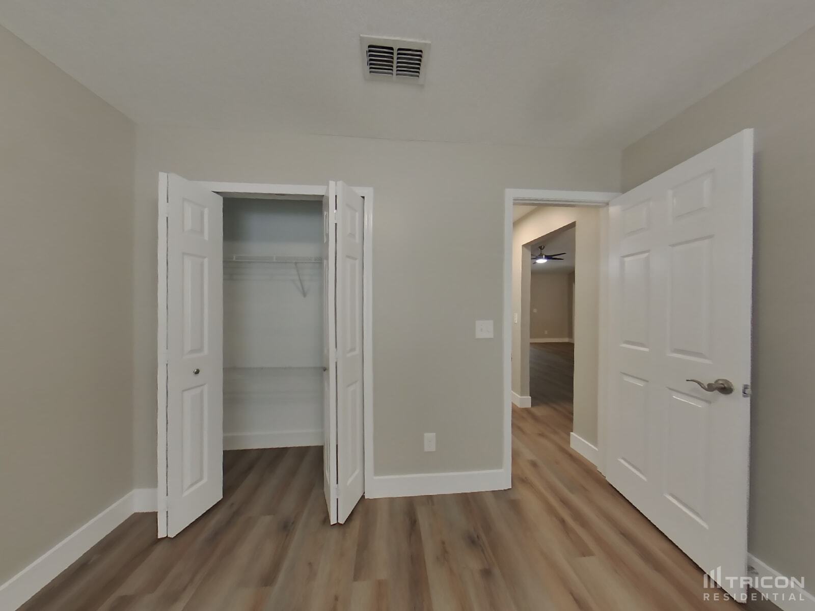 Building Photo - 84092 St James Ct