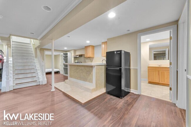 Building Photo - 51460 Blue Spruce Dr