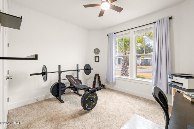Building Photo - 455 Foxtail Wy
