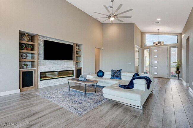 Building Photo - 6832 Apogee Ridge Ct