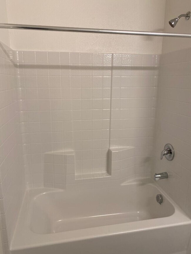 Building Photo - 12285 Glass Desert Rd