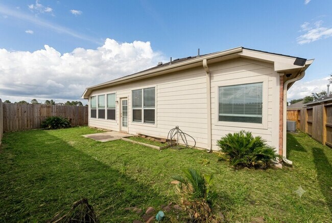 Building Photo - 6015 Ida Rose Ct