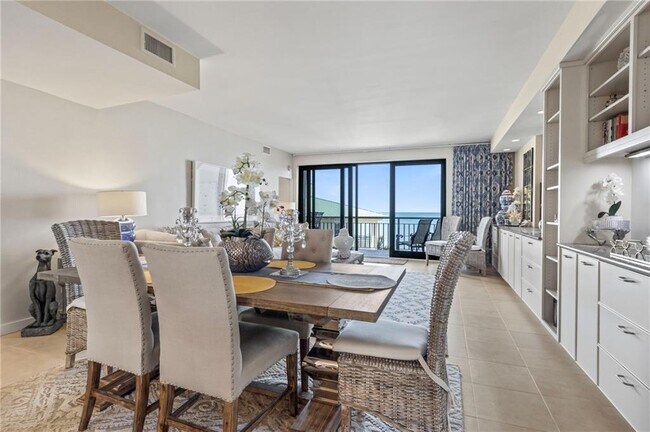Building Photo - 4101 Ocean Dr