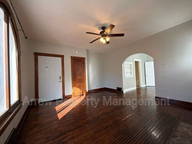 Building Photo - 2800 P St