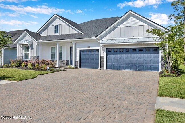 Building Photo - 323 Glenneyre Cir