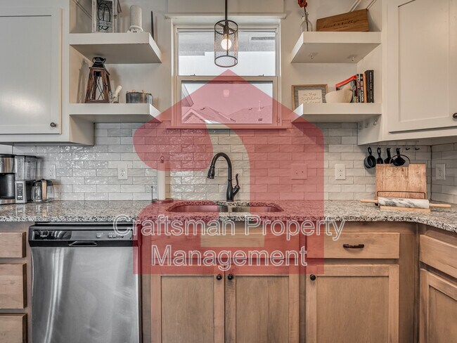 Building Photo - 9945 SW 21st St