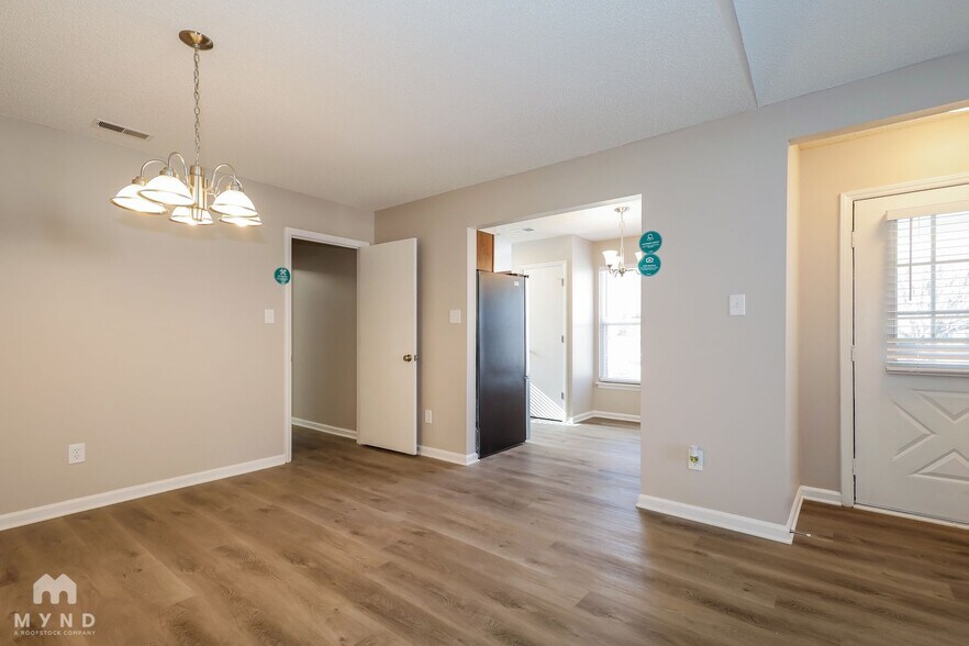 Building Photo - 4920 Harri Ann Dr