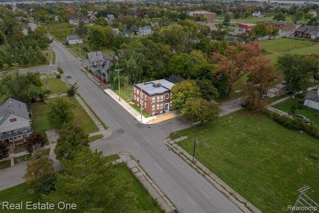 Building Photo - 2282 Belvidere St