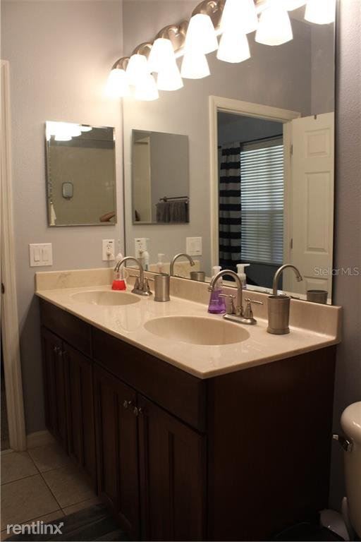 Building Photo - 3 br, 2.5 bath Townhome - 14232 Confetti Dr