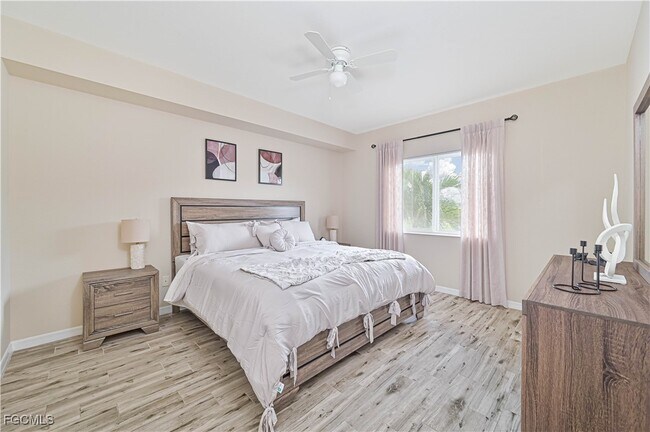 Building Photo - 10010 Maddox Ln