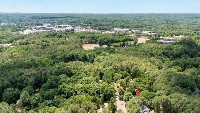 Building Photo - 1547 Fountain Ridge Rd