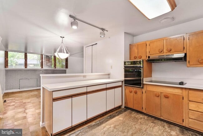 Building Photo - 7415 Annanwood Ct