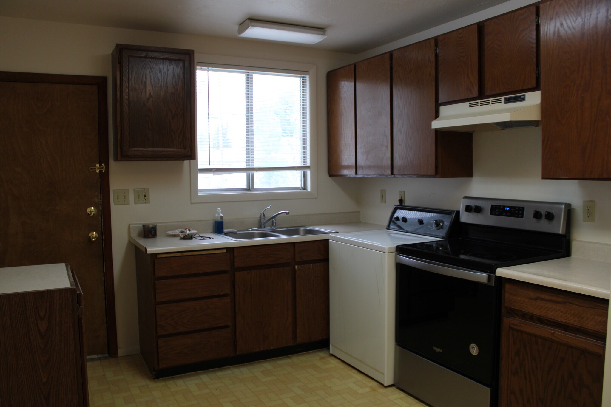 Building Photo - 372 I St