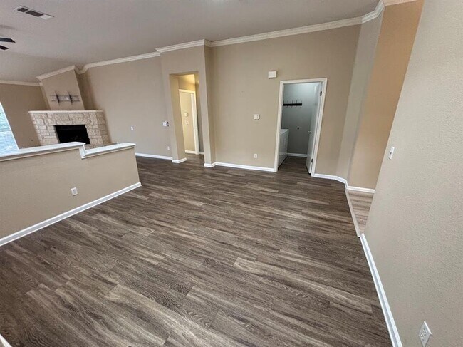 Building Photo - 8909 Colberg Dr