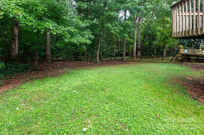Building Photo - 155 Walmsley Pl