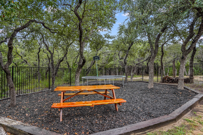 Building Photo - 1194 Vaquero Way