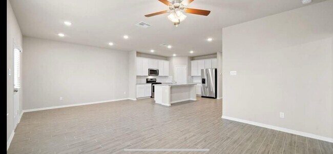 Building Photo - 17108 Coulter Pne Ct