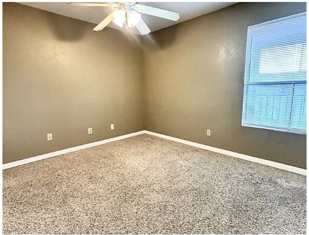 Bedroom 2 - 904 University Oaks Blvd