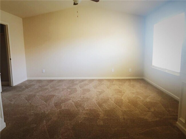 Building Photo - 3472 Sardis Bend Dr