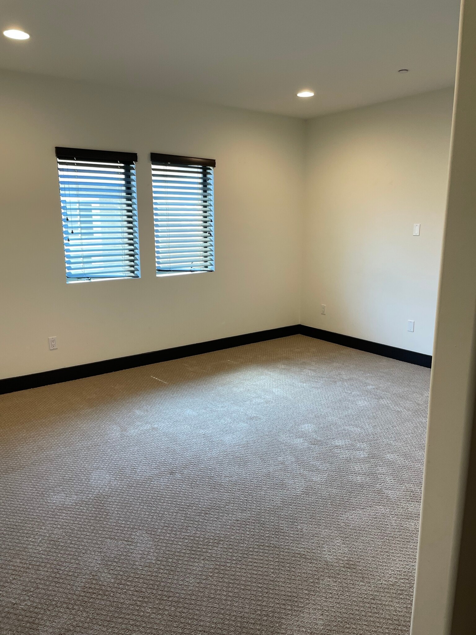 Primary Bedroom - 1215 Armacost Ave